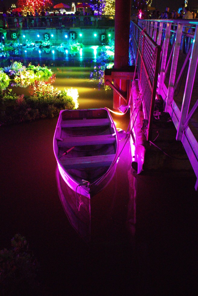 Purple boat 2015-08-07 21.01.58